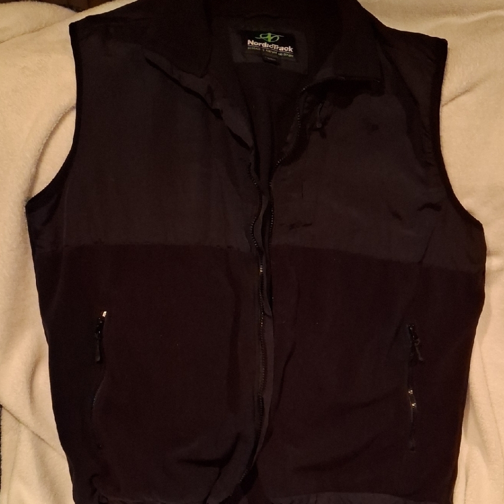 NordicTrack Black Zip-Up Vest